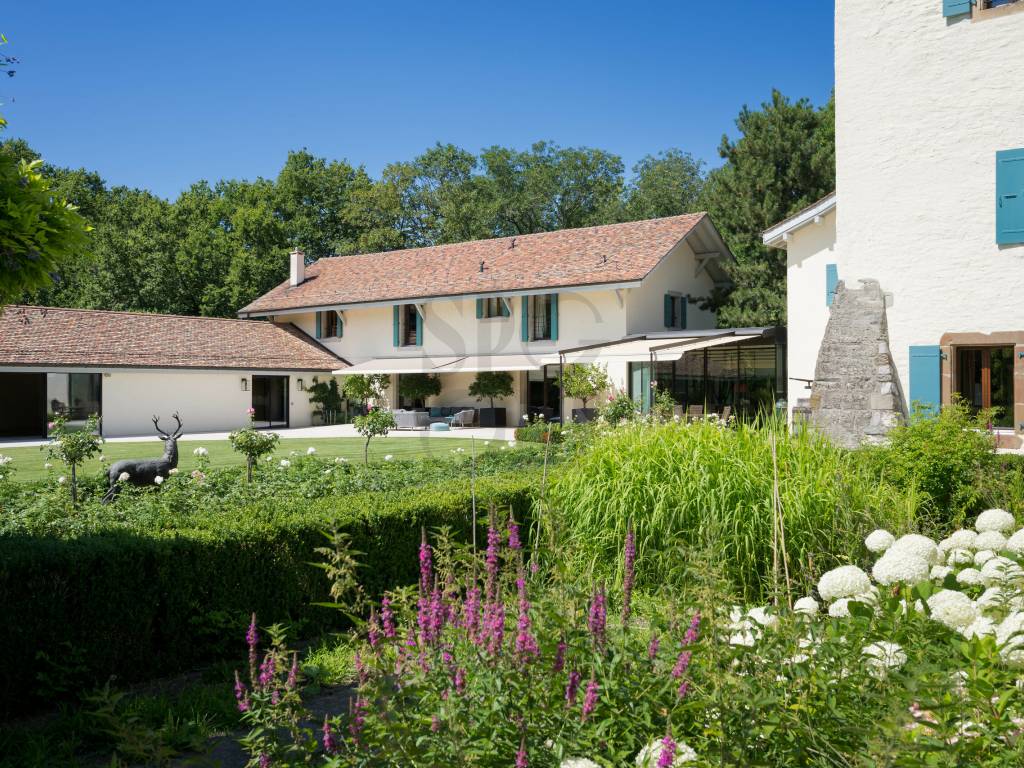 Splendid 18th-century Estate In The Geneva Countryside, Choulex