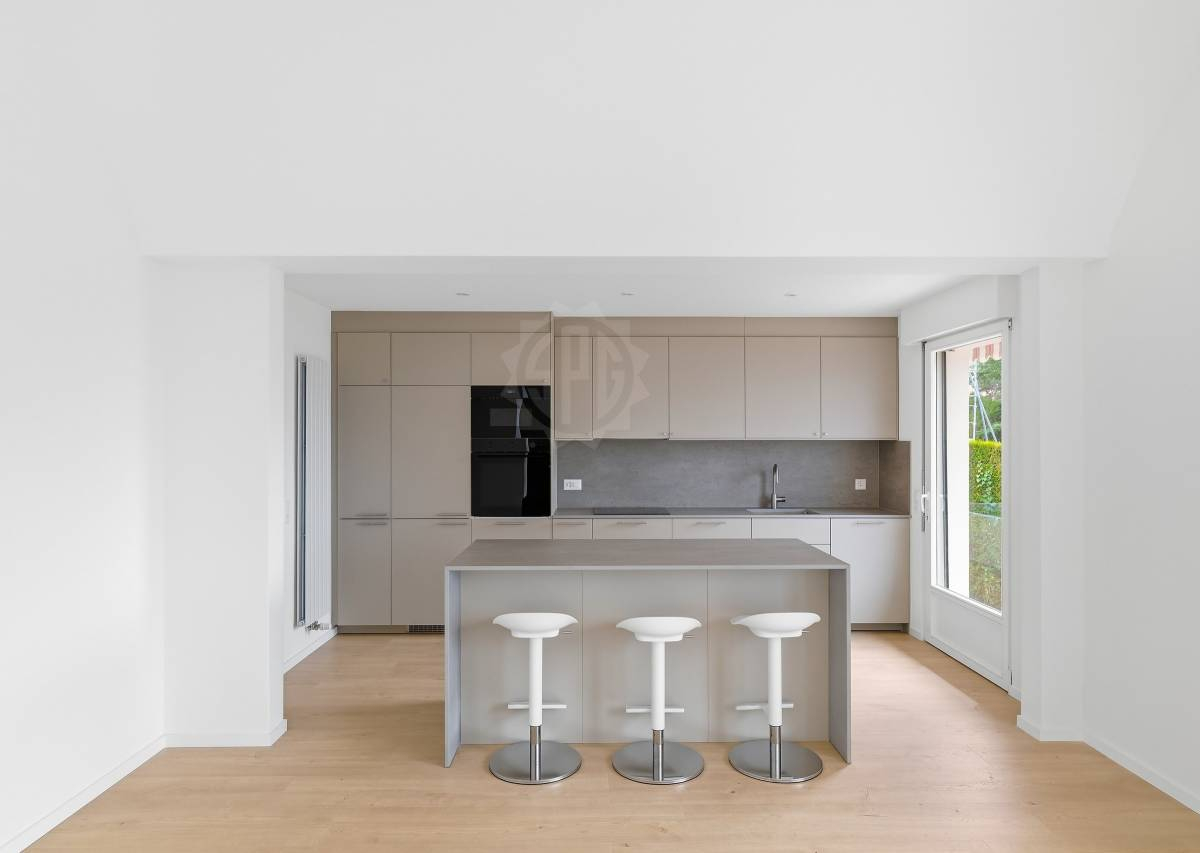 Cologny: Magnifique maison individuelle de 9 pièces d'environ 280m2