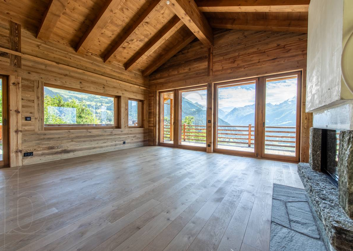 Chalet de haut standing avec vue sur le massif des Combins 