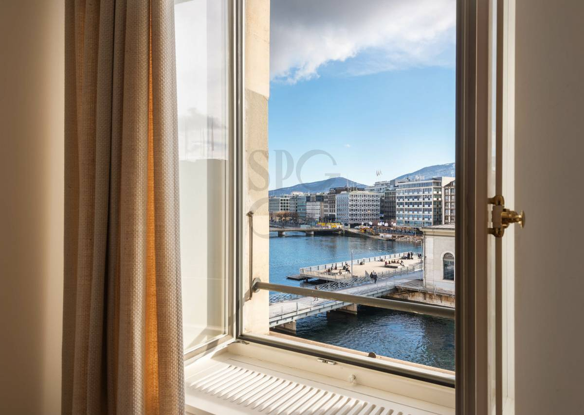 Appartement sur le quai des Bergues