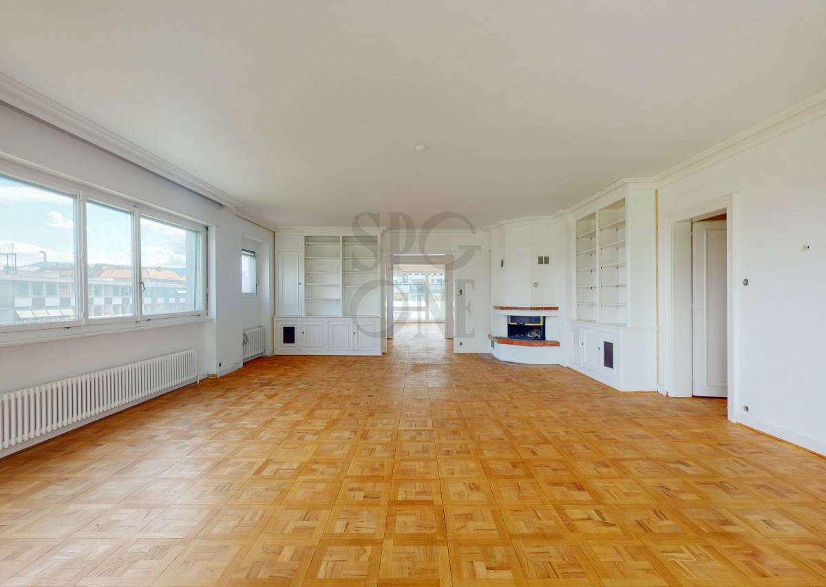 Exclusivité : Spacieux appartement en ville 
