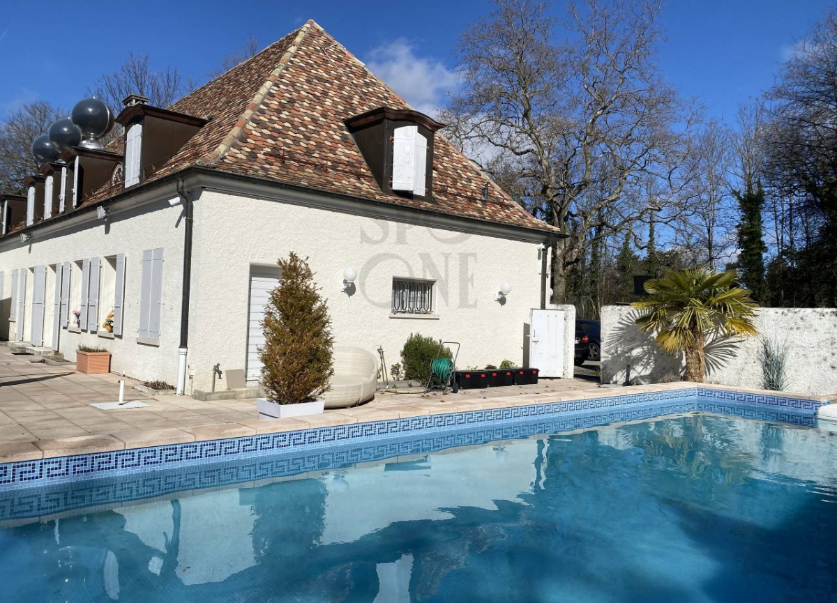 Charmante maison de campagne avec vue dégagée 