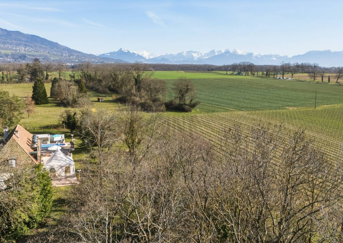 Charming country home with unobstructed views