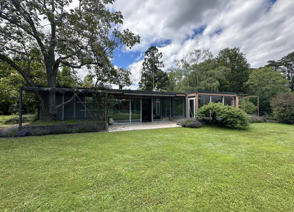 Villa contemporaine signée Jean-Marc Lamunière
