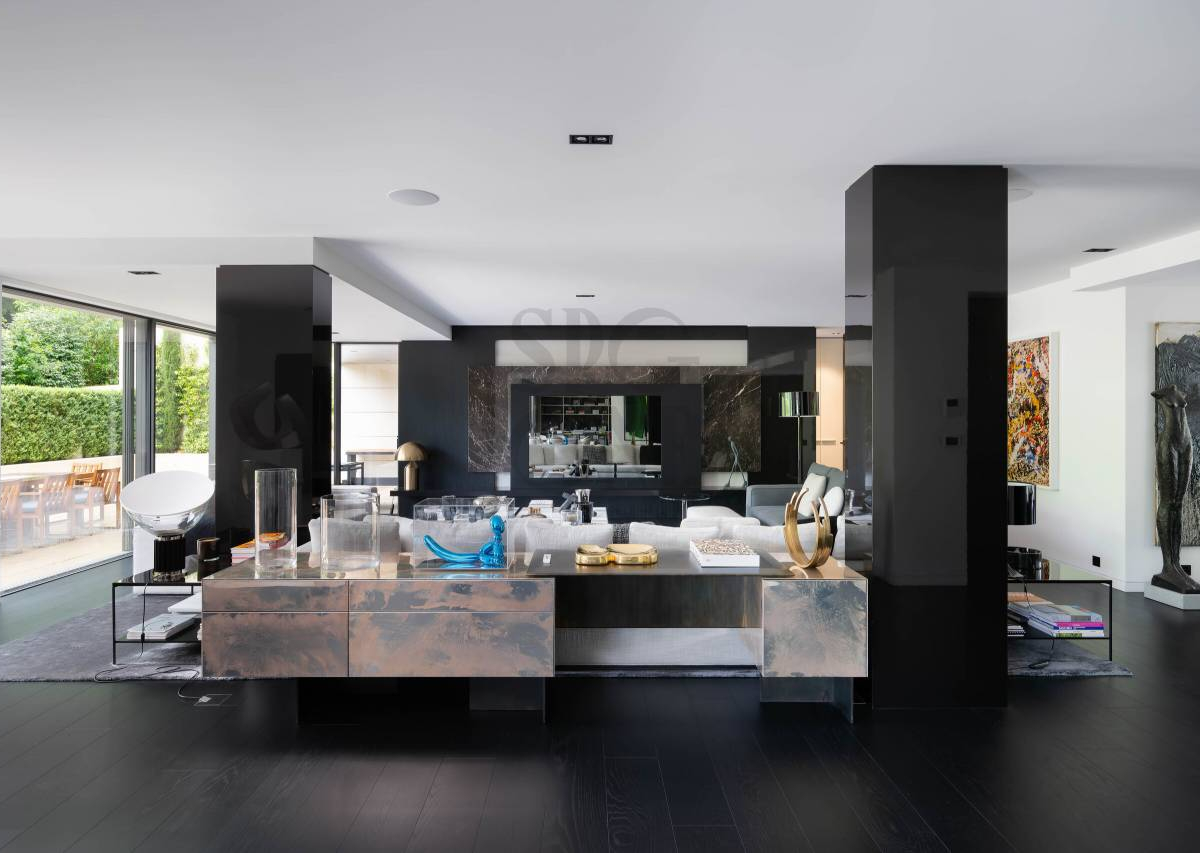Duplex d'exception avec terrasses dans une résidence de grand standing