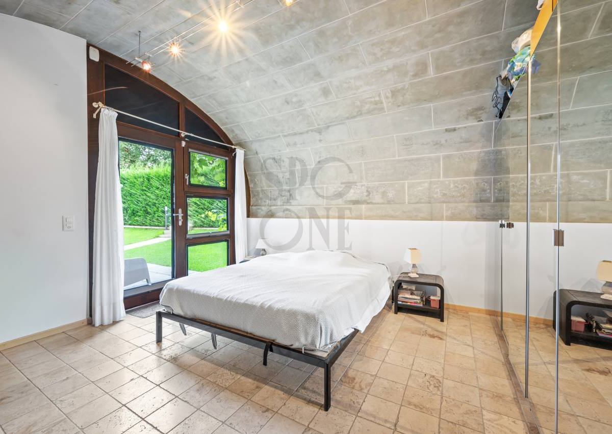 Maison villageoise de charme au cœur de Mézières