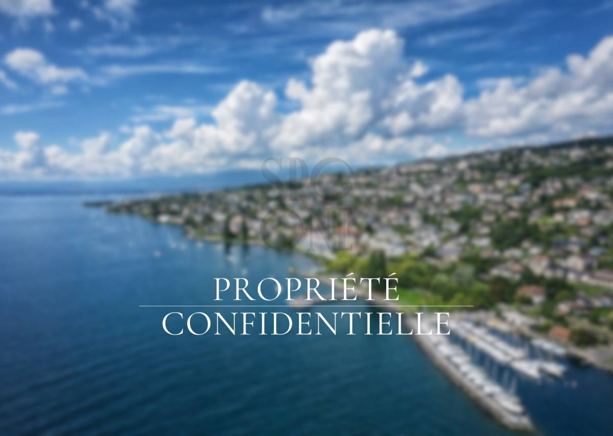 Propriété d'exception en première ligne du lac 