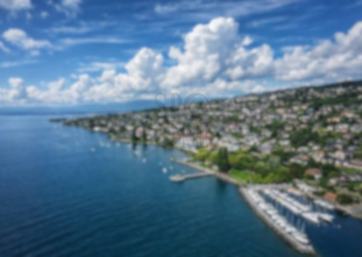 Propriété d'exception en première ligne du lac 