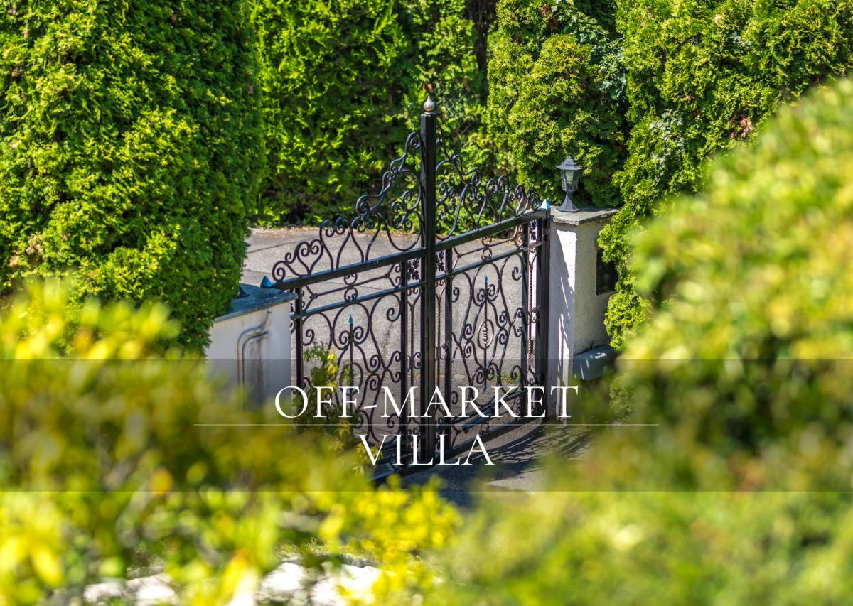 Vente confidentielle: villa contemporaine avec vue sur le lac