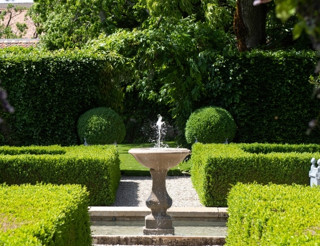 Stability and Rarity: The Reasons Behind the Success of Luxury Real Estate in French-Speaking Switzerland