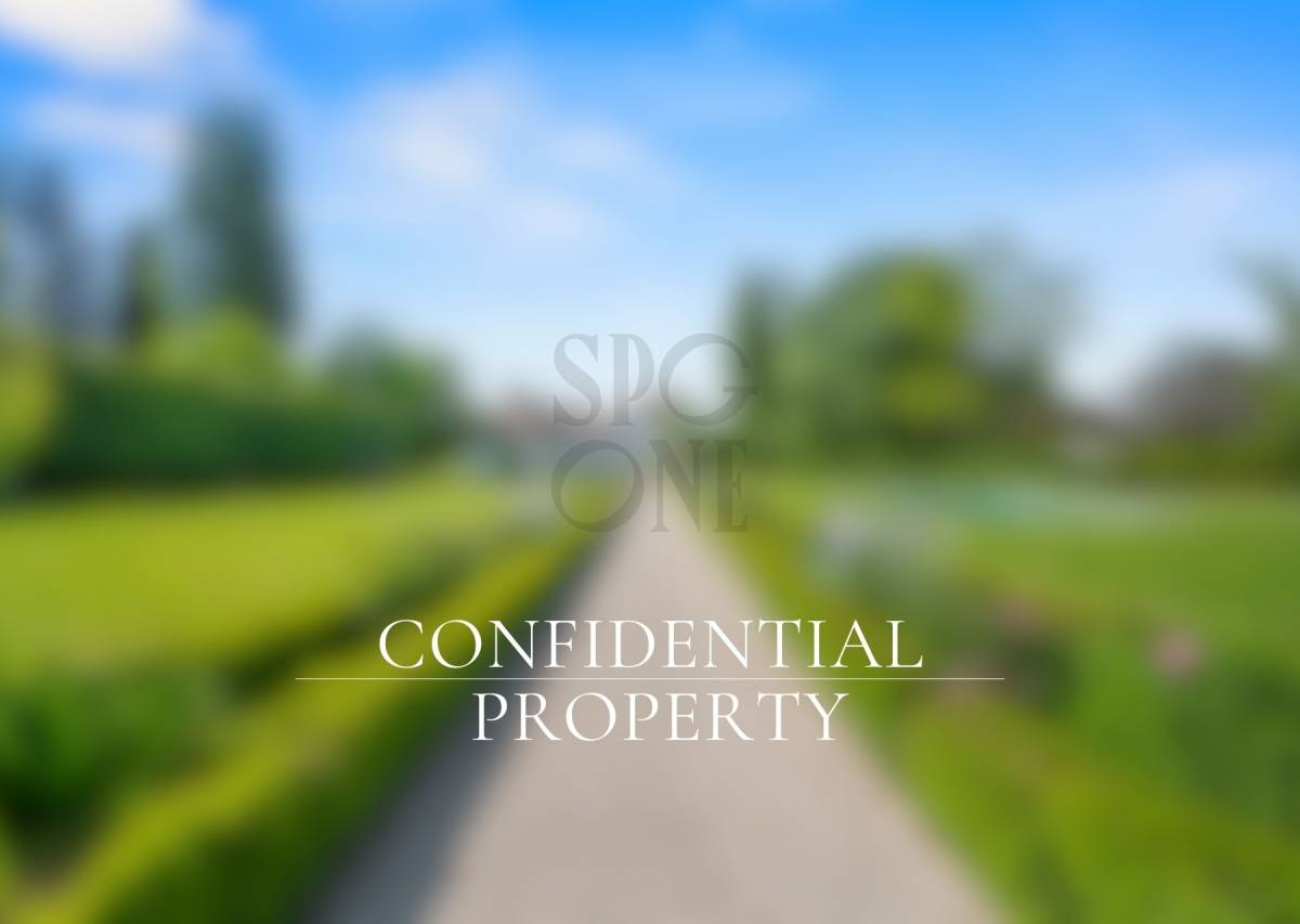 Château d'exception entièrement rénové 